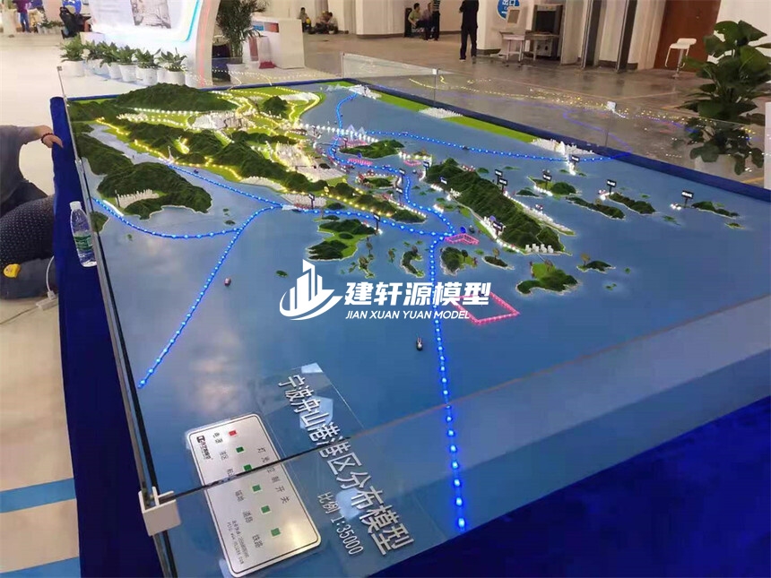 和政地形地貌模型